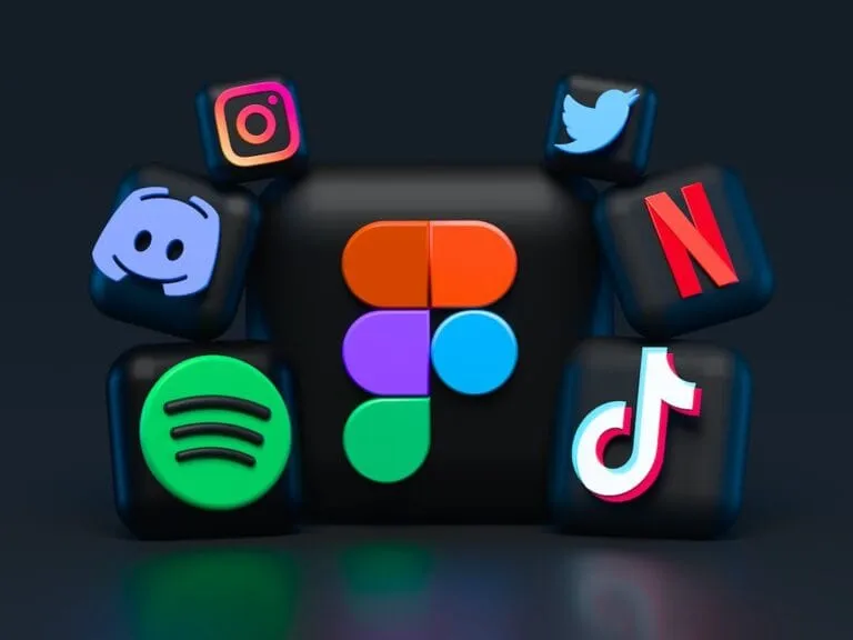Cum să-ți construiești o prezență puternică pe social media pentru afacerea ta Business Report