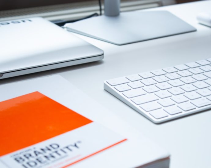 Photo Image: Personal branding Nouns: Personal brand, differentiation, competitive world