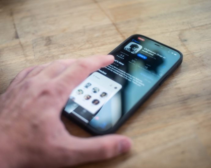 Photo Social media: Sales funnel