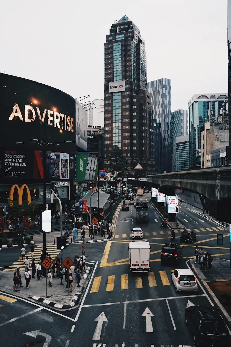 Photo "The secrets of marketing through paid advertising campaigns"