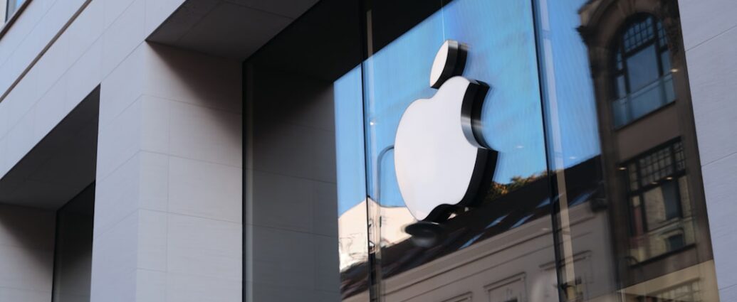 Photo brand building