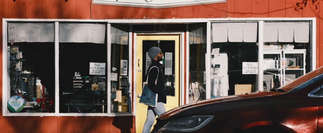 Photo season-independent businesses