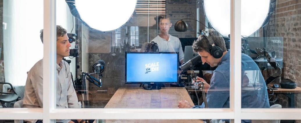 Photo competitor analysis