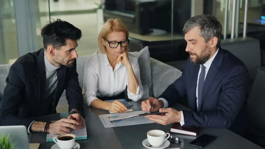 Photo investor communication