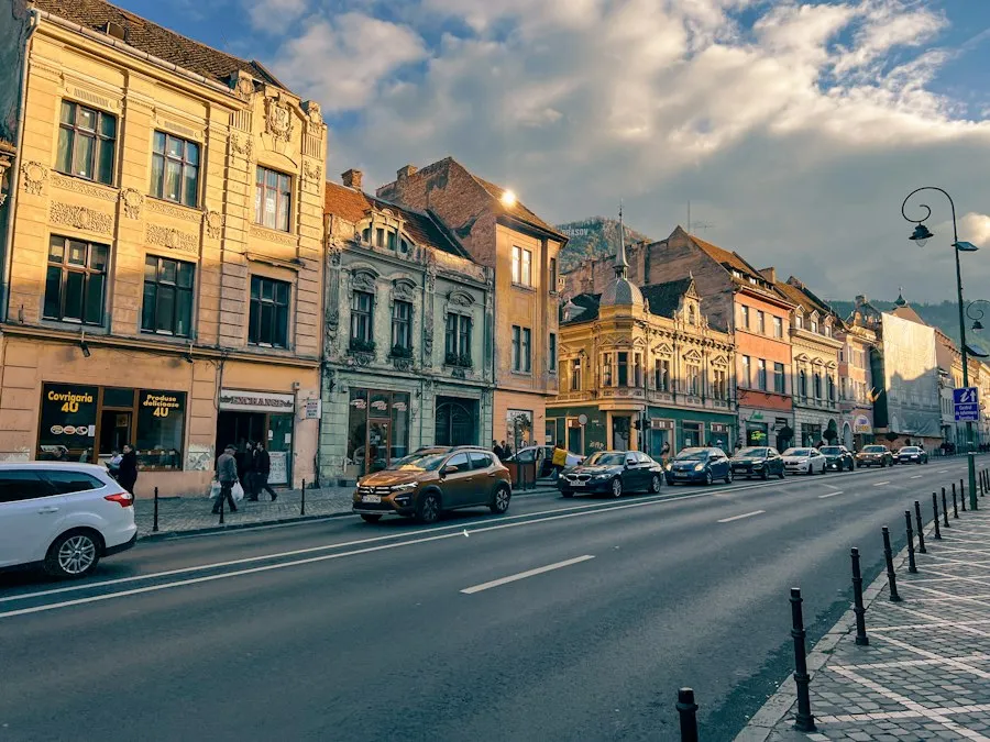 Photo Romania market trends 2024