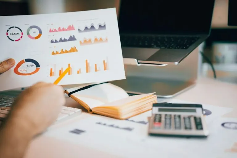 Ghid complet despre analiza unui raport financiar: ce spun specialiștii și datele recente Photo financial report analysis guide