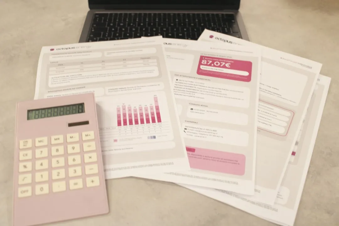 Photo common mistakes reading financial statements